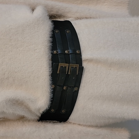 Accessories - Black Leather and Stretch Waist Belt